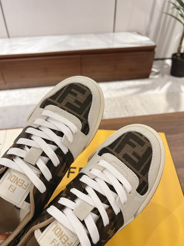 펜디 커플 레트로 캐주얼 운동화 001-171396