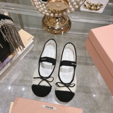 미우미우 새틴 발레리나 플랫 슈즈 001-172045