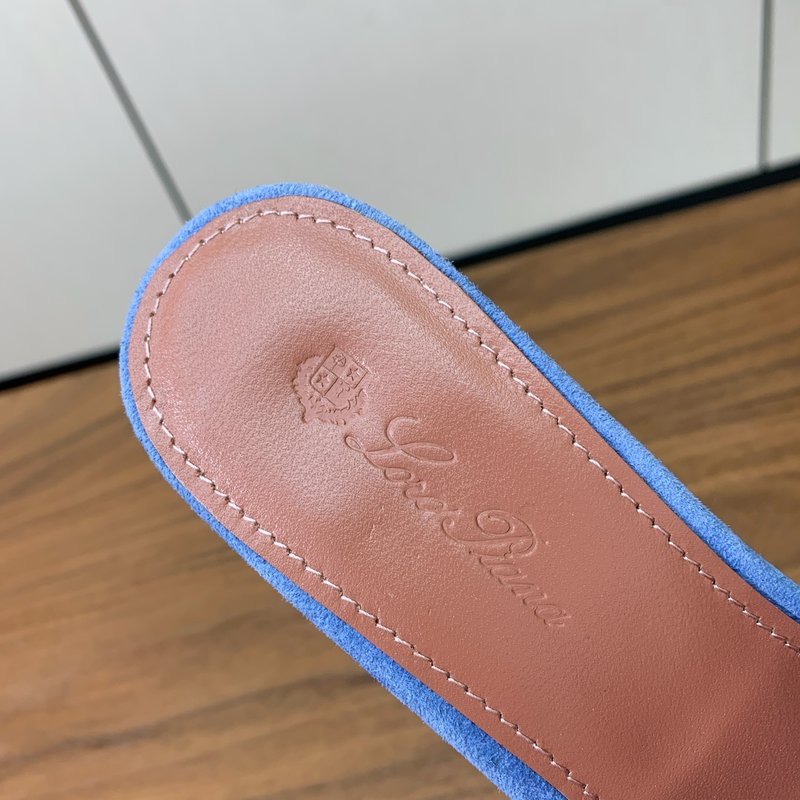 로로 피아나 스웨이드 미들힐 슬리퍼 001-172103