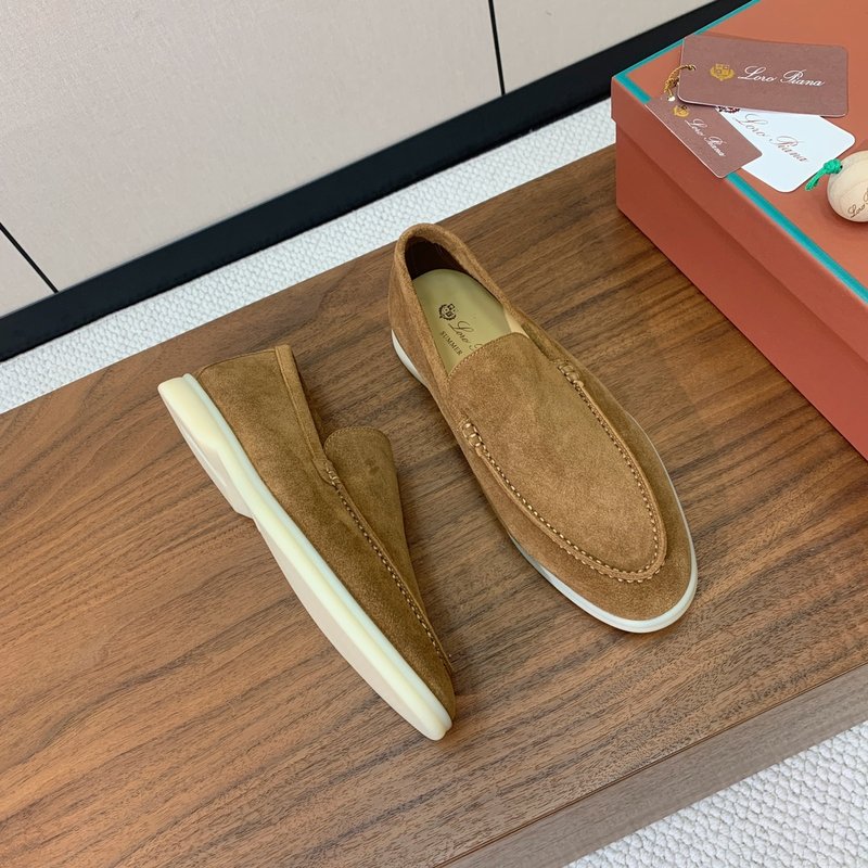 로로 피아나 남성 스무스 로퍼 001-172232