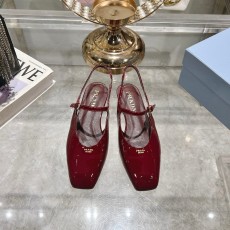 프라다 스퀘어 토 양피 안감 백샌들 001-172296