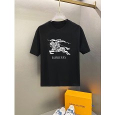 버버리 남성 라운드넥 반팔 티셔츠 001-172760