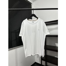 버버리 라운드넥 자수 반팔 티셔츠 001-172791
