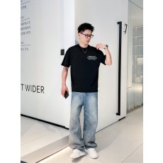 버버리 신상 반팔 라운드 티셔츠 001-173012