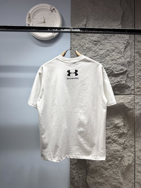 발렌시아가 콜라보 루즈핏 반팔 티셔츠 001-173189