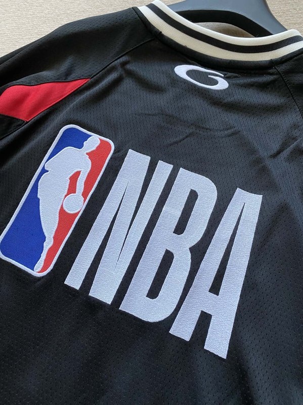 발렌시아가 NBA 콜라보 오버사이즈 티셔츠 001-173195