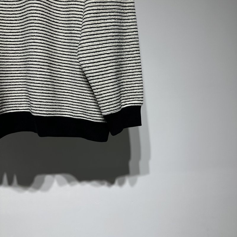 발렌시아가 패션 캐주얼 라운드넥 긴팔 스웨트셔츠 001-173290