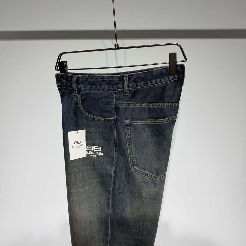 발렌시아가 패션 캐주얼 기모 데님 팬츠 001-173335
