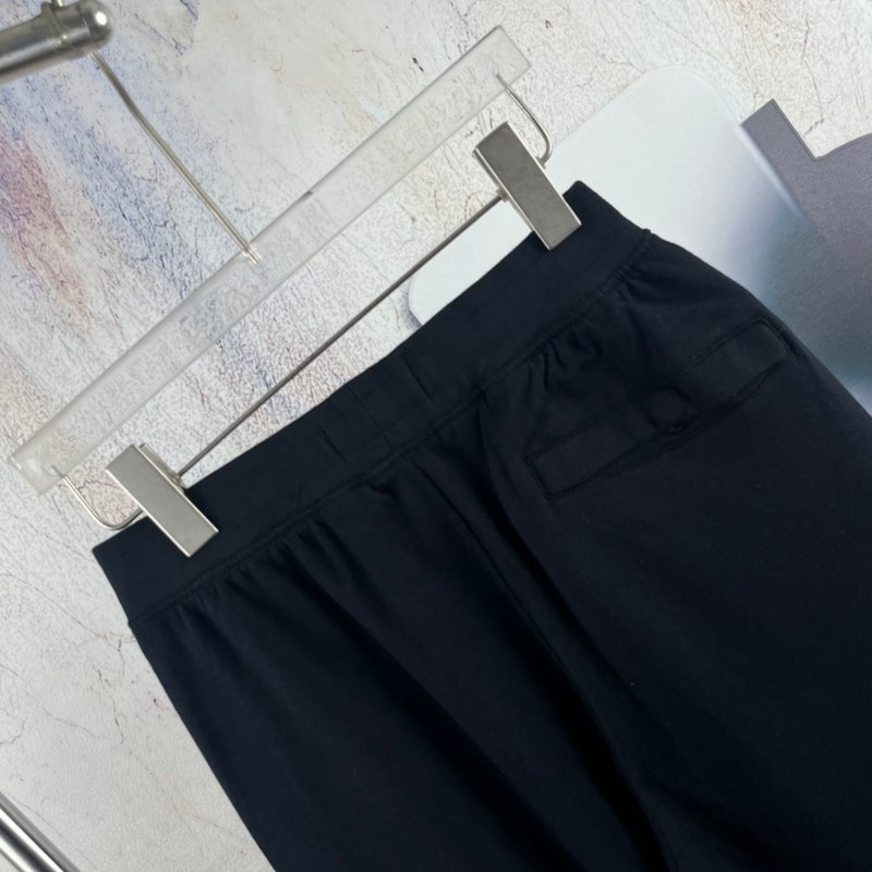 스톤아일랜드 블랙 나침반 카고 지퍼 팬츠 001-173657