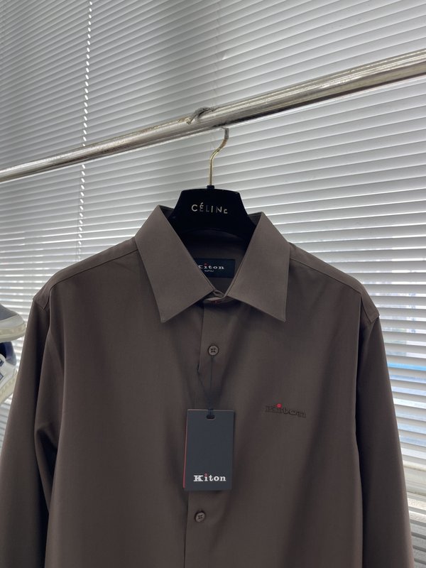 Kiton 남성 면 소재 자수 칼라 긴팔 셔츠 001-173874