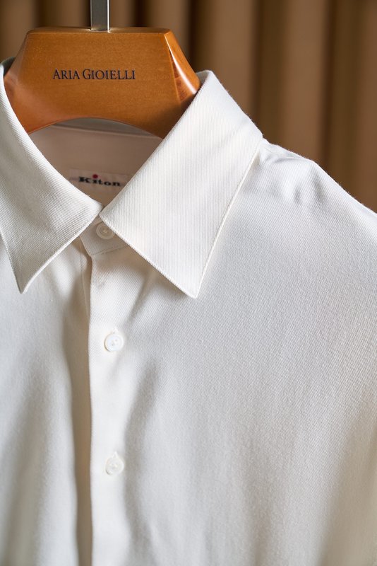 Kiton 울 혼방 남성 비즈니스 셔츠 001-173919