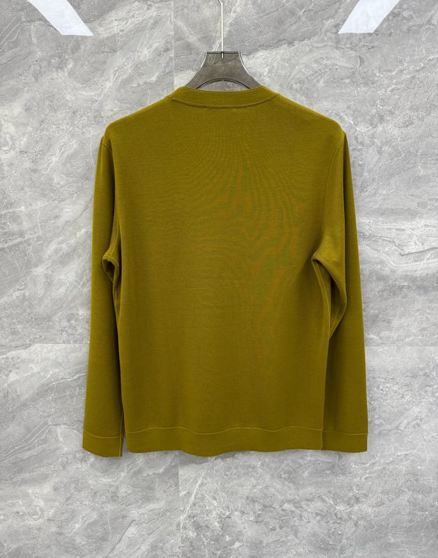 Kiton 남성 프리미엄 미니멀 로고 니트 긴팔 001-173953