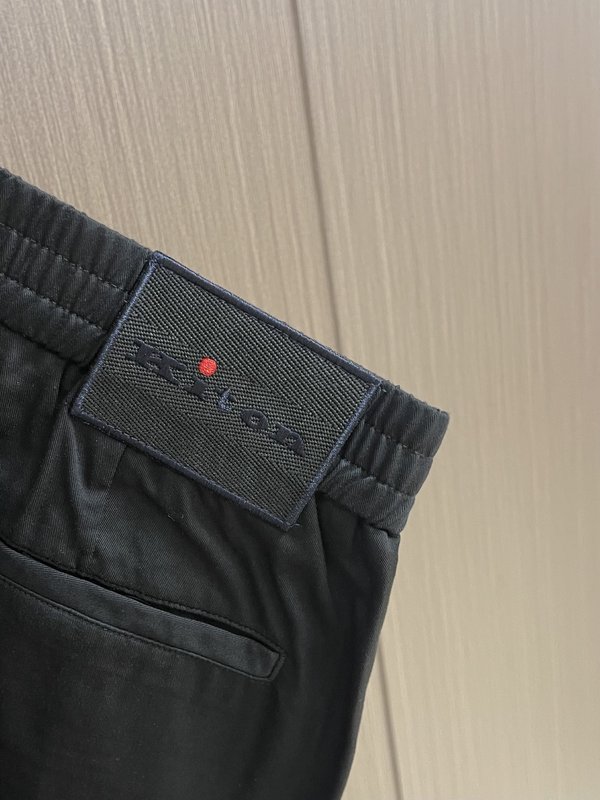 Kiton 빈티지 캐주얼 슬랙스 남성용 001-173975