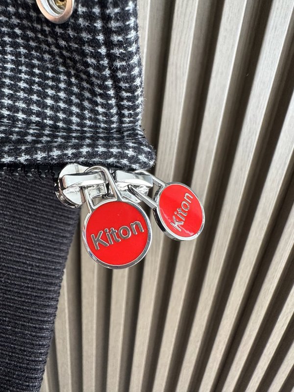 Kiton 올드머니 스타일 가을 겨울 울 재킷 001-173993