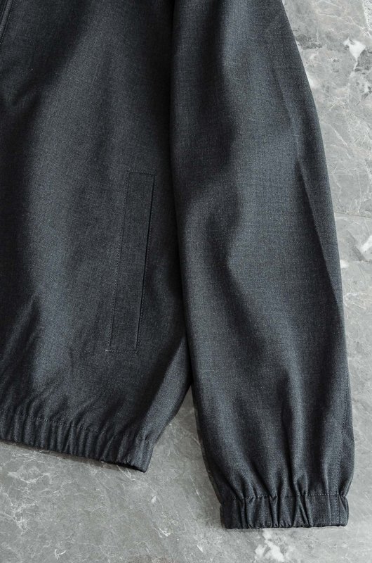 Kiton 남성 캐주얼 스포츠 세트 재킷 및 바지 001-174010