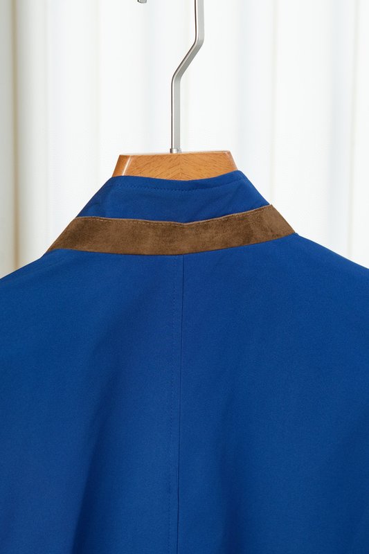 Kiton 스탠드 칼라 웨이스트 조임 트렌치 재킷 001-174028