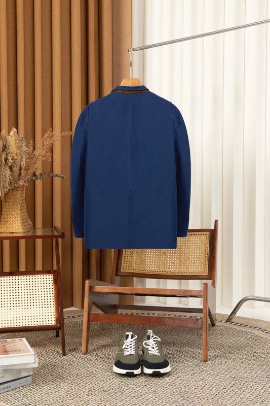 Kiton 스탠드 칼라 웨이스트 조임 트렌치 재킷 001-174028