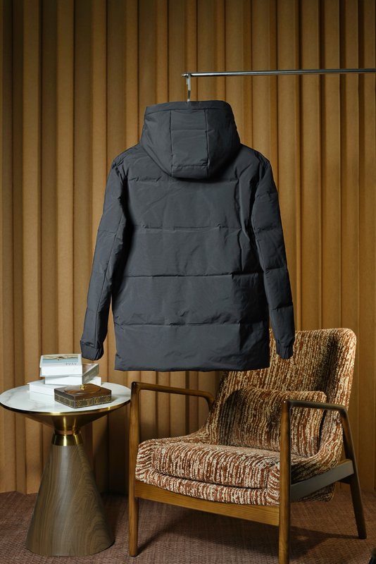 Kiton 가을 겨울 패션 무광 방수 후리스 다운 재킷 001-174029
