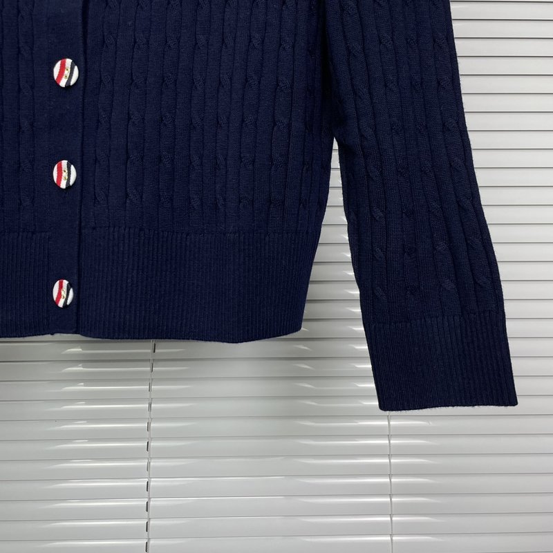 TB 스타일 세일 보트 자수 울 니트 가디건 001-174809
