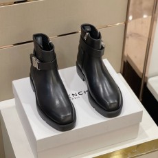 지방시 스퀘어 토 앵클 부츠 블랙 남성화 001-175814