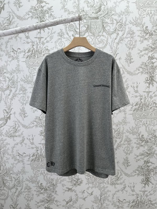 크롬하츠 26SS 그레이 스크롤 크로스 반팔 티셔츠 001-176036