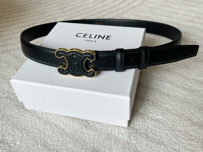 셀린 CELINE 여성 블랙 트라이옴프 벨트 001-176533