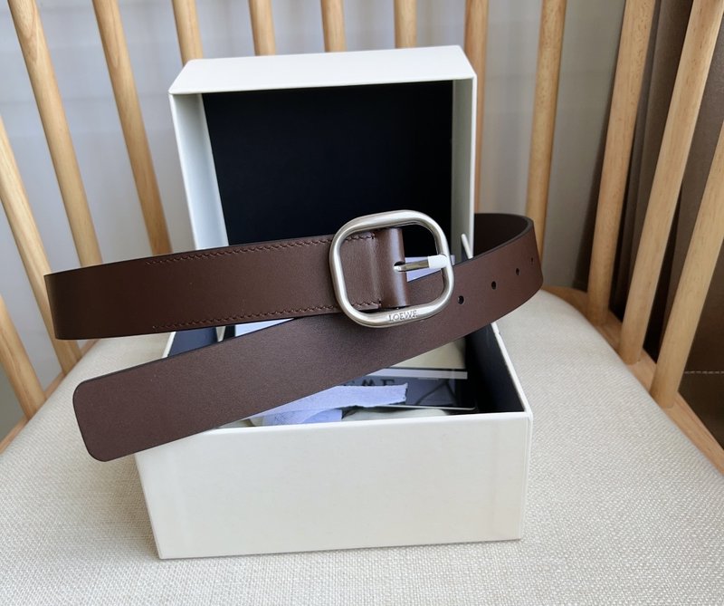 로에베 LOEWE 식물성 가죽 핀 버클 벨트 001-176581
