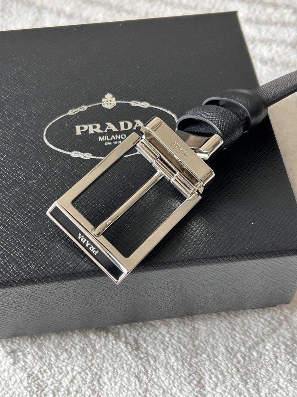 프라다 남성용 양면 블랙 가죽 벨트 3.4cm 폭 001-176774