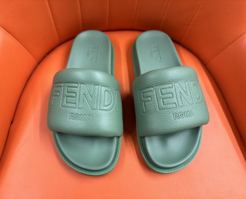 펜디 FENDI 신규 남성 슬리퍼 001-177446
