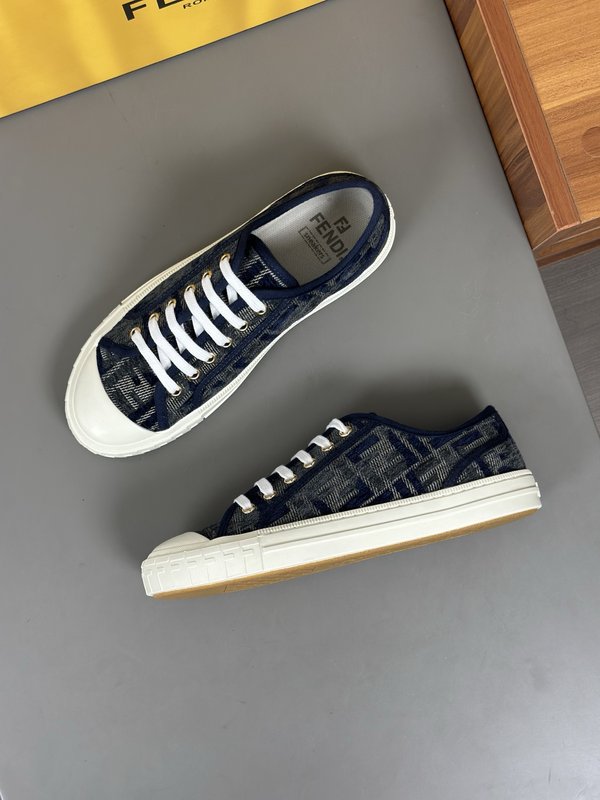 펜디 FENDI 매치 남녀용 레이싱 슈즈 001-177512