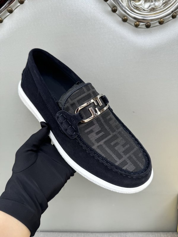 펜디 FENDI 남성 캐주얼 가죽 로퍼 001-177571
