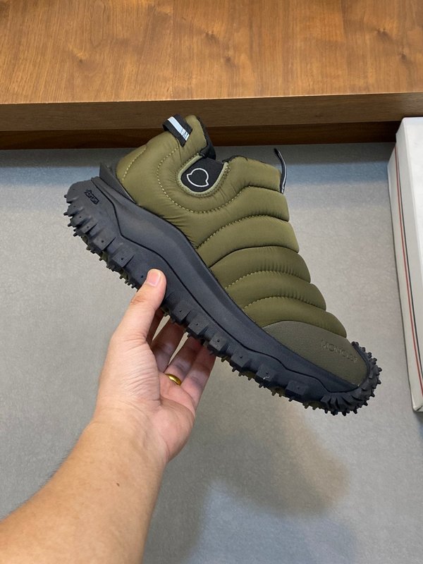 몽클레어 MONCLER 수입 방수 캔버스 캐주얼 슈즈 001-177592