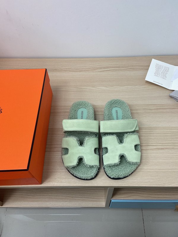 에르메스 스웨이드 램스울 슬리퍼 커플용 001-178290