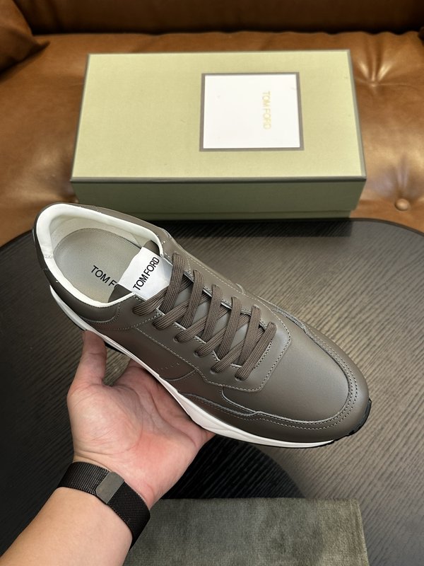 TOM FORD 가죽 로우탑 스니커즈 001-179249