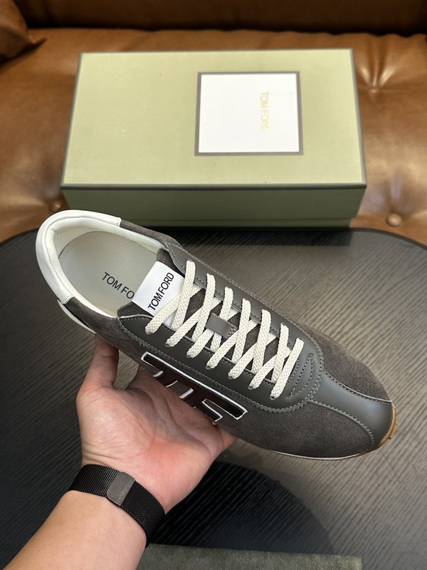 TOM FORD 스웨이드 로우탑 스니커즈 001-179278