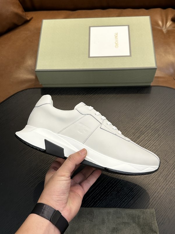 TOM FORD 캠브리지 가죽 로우탑 스니커즈 001-179287