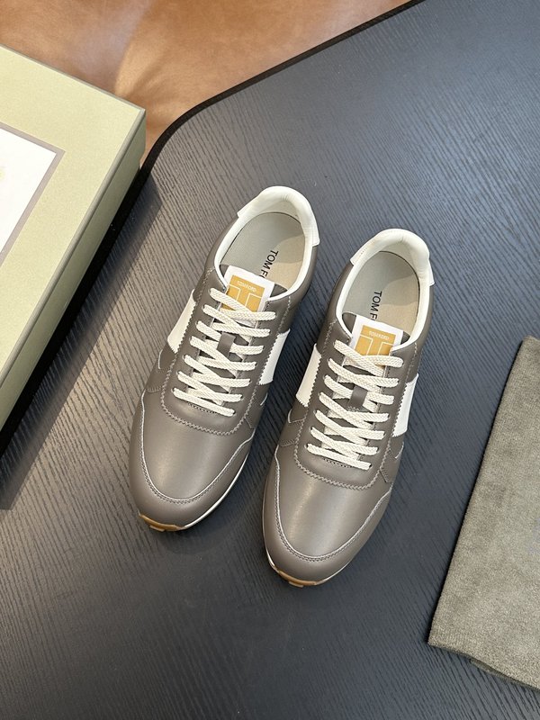 TOM FORD 가죽 로우톱 스니커즈 001-179292