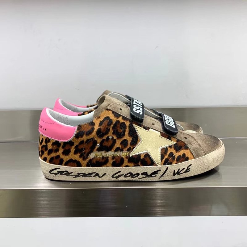 Golden Goose 슈퍼스타 빈티지 스니커즈 001-179310