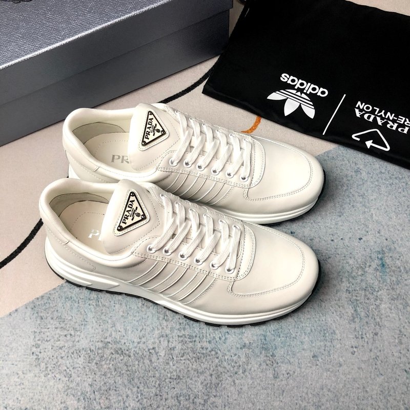 PRADA 프라다 화이트 가죽 신발 001-179573