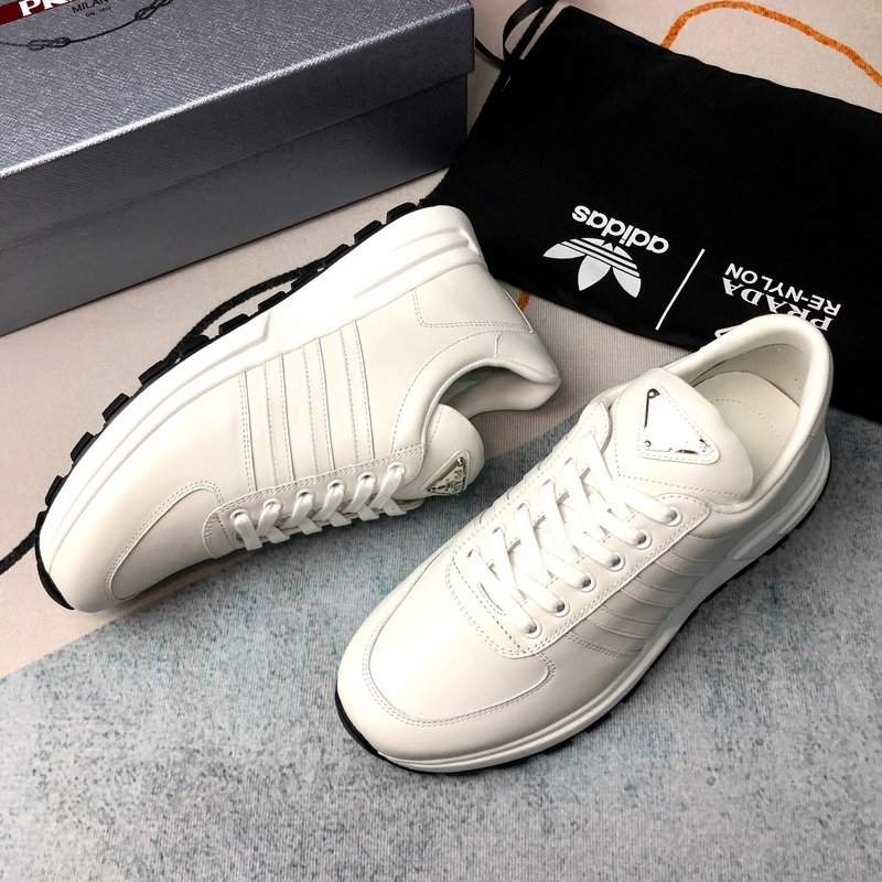 PRADA 프라다 화이트 가죽 신발 001-179573