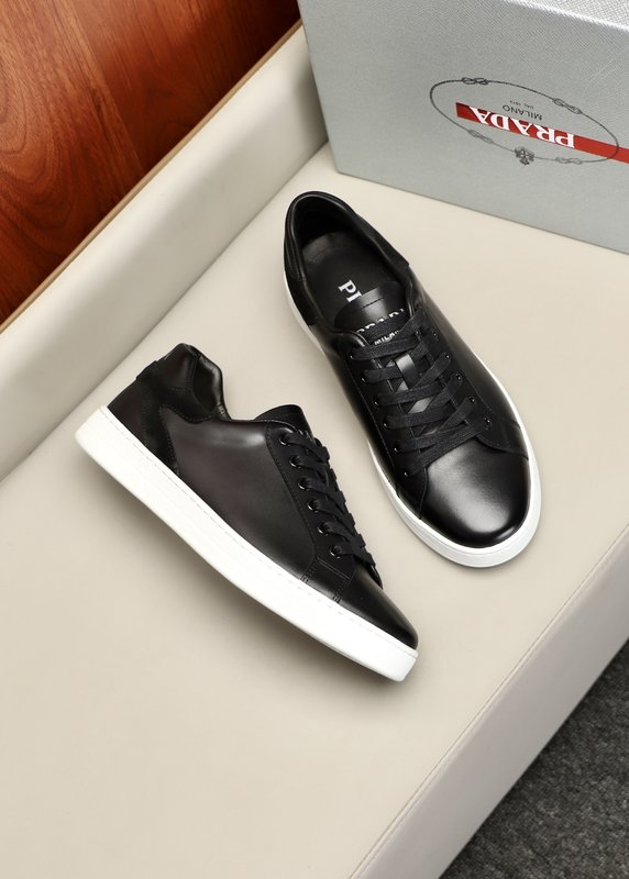 PRADA 프라다 소가죽 운동화 001-179631