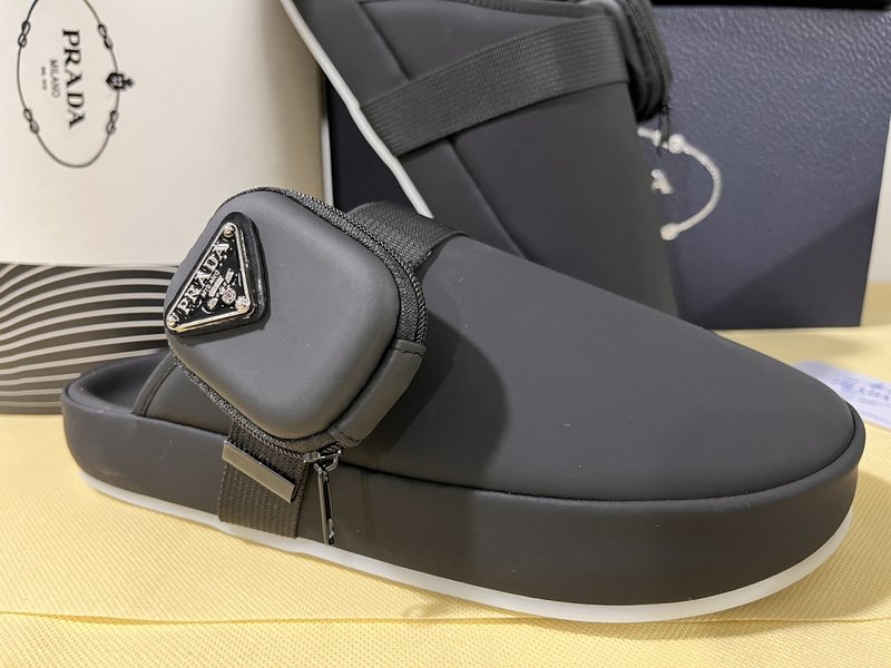 PRADA 클래식 토캡 반슬리퍼 001-179727