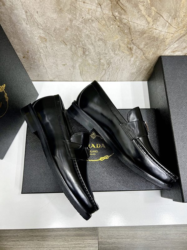 PRADA 남성 수입 송아지 가죽 구두 001-179831