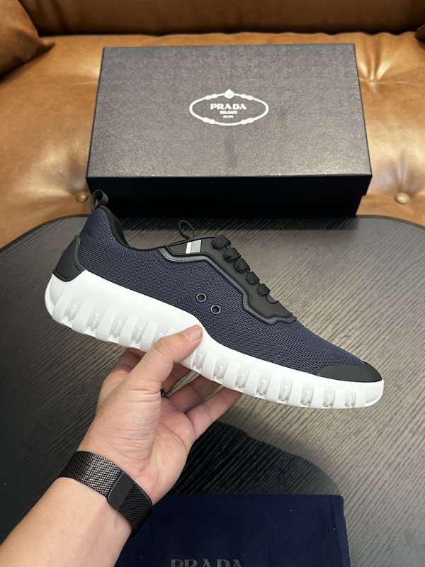 Prada 프라다 남성 나일론 운동화 001-179839