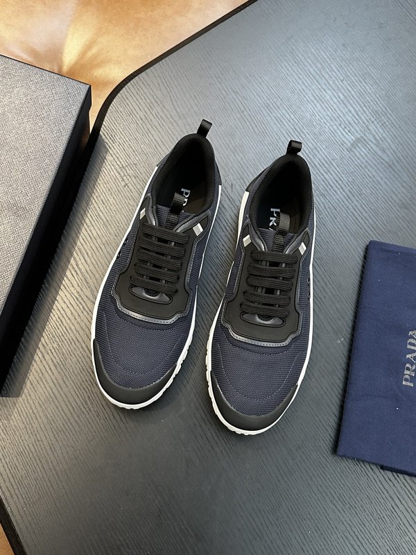 Prada 프라다 남성 나일론 운동화 001-179839