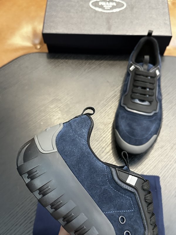 Prada 프라다 남성 나일론 운동화 001-179843