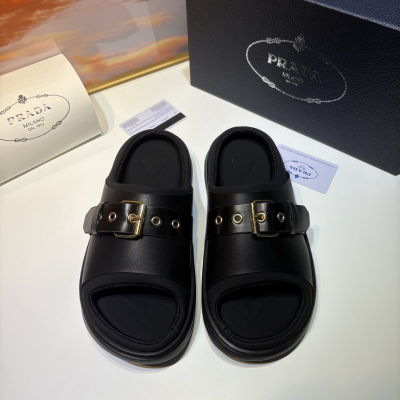 PRADA 신규 블랙 폼 라인지대 운동화 001-179855