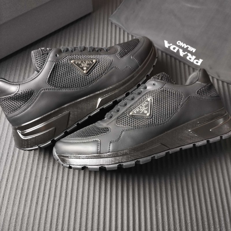 PRADA 블랙 메쉬 시리즈 스타일 001-179883