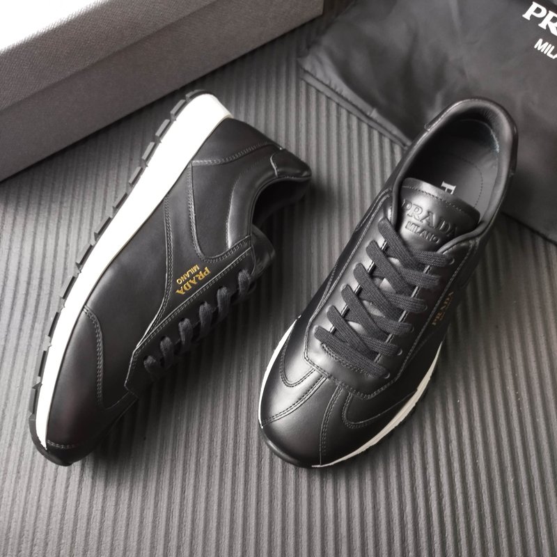 PRADA 프라다 블랙 캐주얼 운동화 001-179886