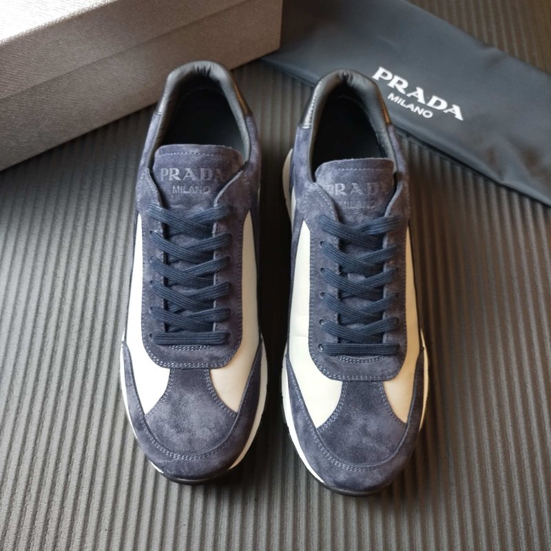 PRADA 프라다 507 그레이 운동화 001-179902